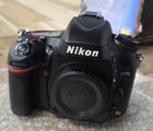 Nikon D610 Kit (D610 - AF-S 50mm F/1.8G - MB-D14 Battery Pack - WU-1B Wireless Adapter)